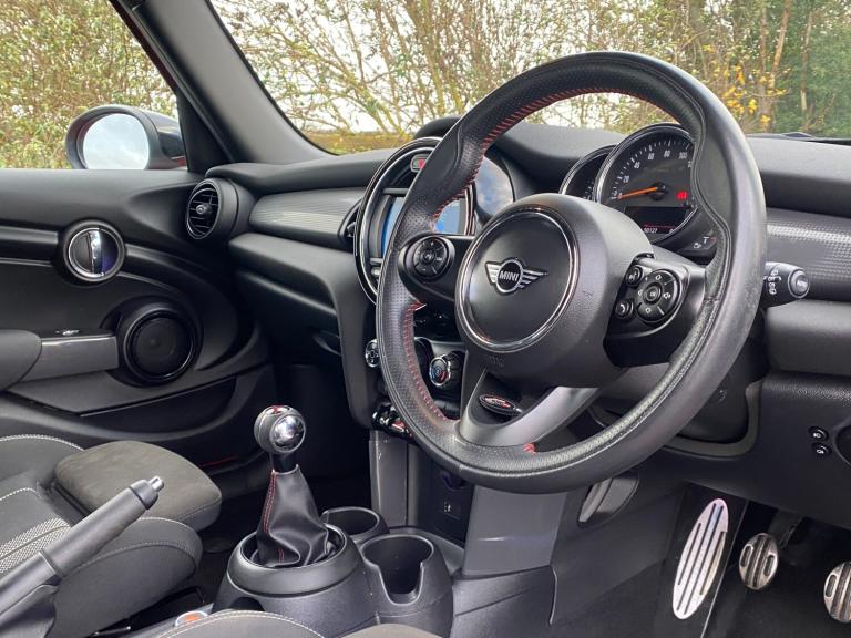 2020 MINI Hatch 1.5 Cooper Sport II 5dr - JCW Styling &amp; Mini Driving Modes &amp; Cruise HATCH...