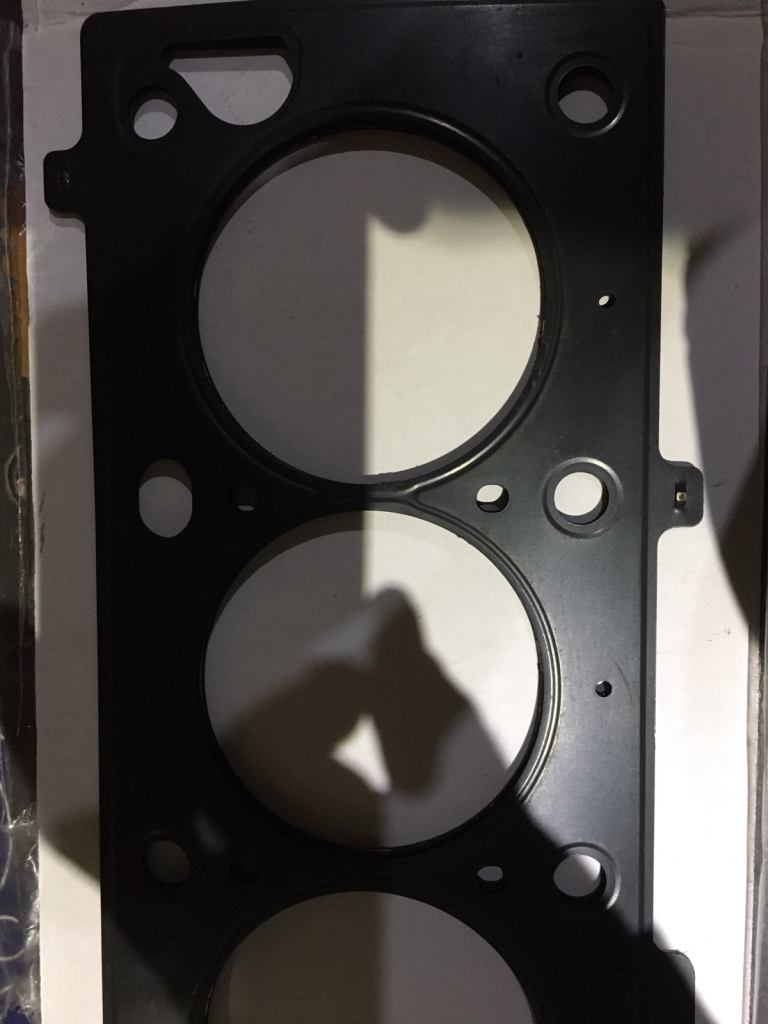 Rover 2 litre T series gasket and seal set.