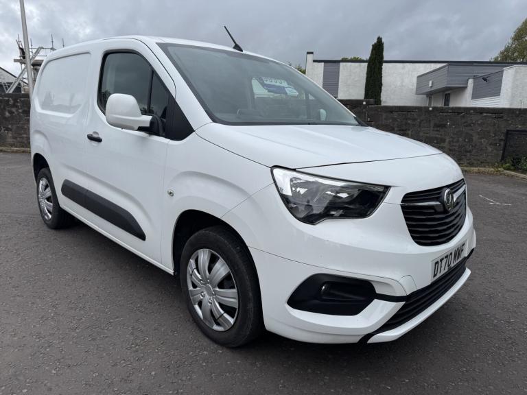 VAUXHALL COMBO 1.5 Turbo D 2300 Sportive 2021