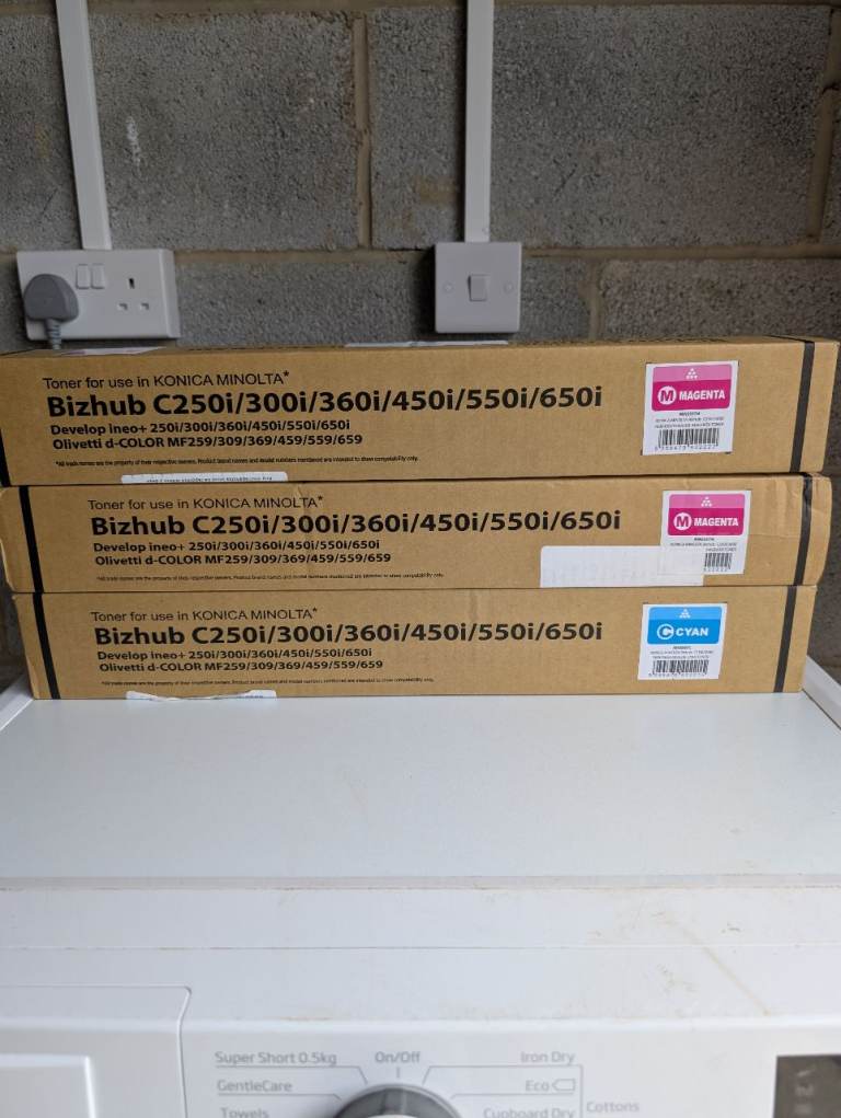 Konica Minolta Bizhub C250i C300i Toners