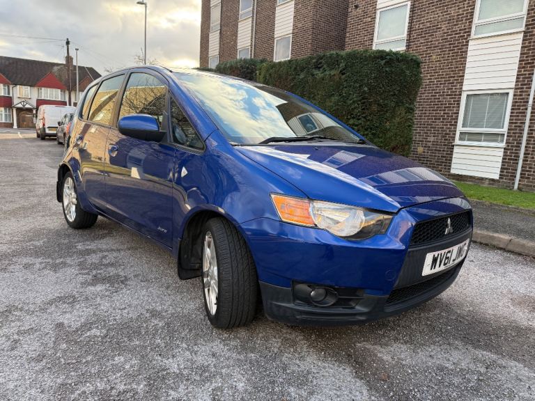 Mitsubishi Colt 1.3 Automatic, leather, low mileage 