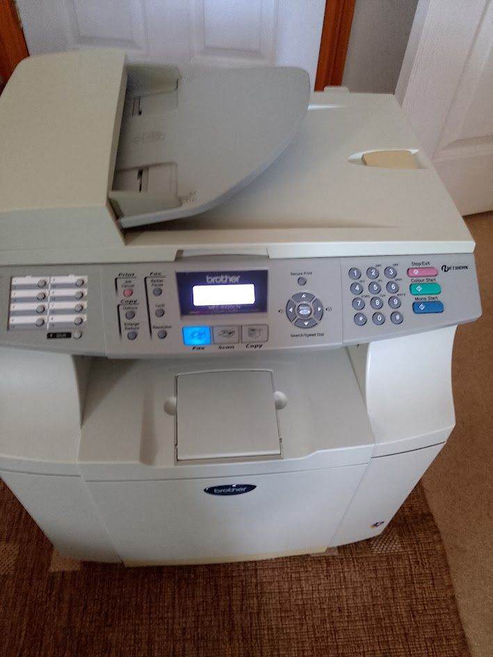 Brother MFC-9420CN colour laser printer plus 3 ink cartridges TN 04
