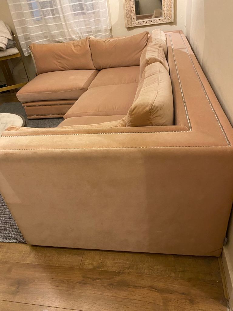 Sweetpea and willow Pink velvet corner sofa 