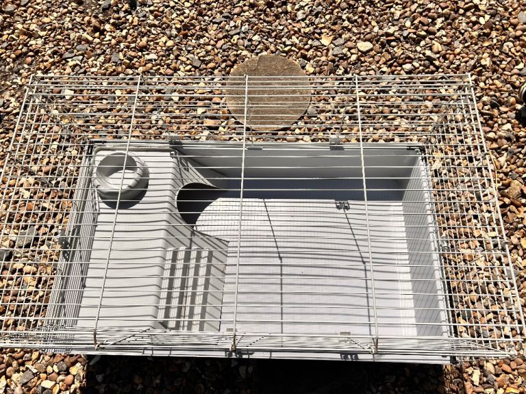 Small pet cage 