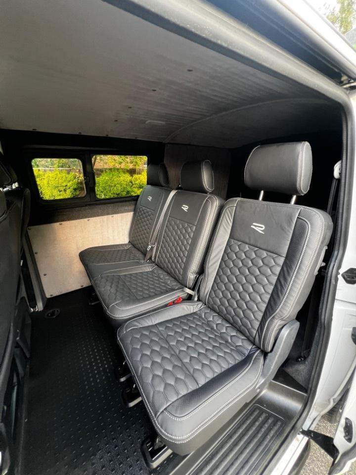 2023 Volkswagen Transporter 2.0 TDI 110 Highline combi van kombi van 5 door C...