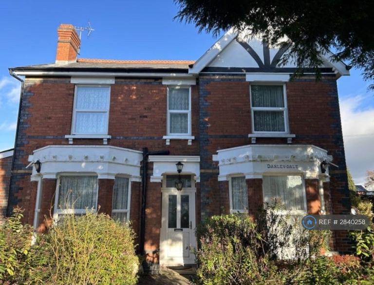 13 bedroom house in Libertus Road, Cheltenham, GL51 (13 bed) (#2840258)