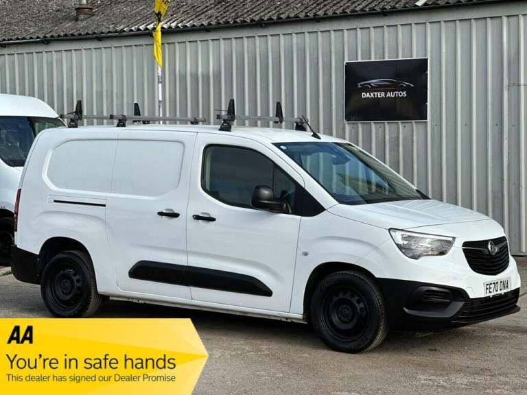 2021 Vauxhall Combo 1.5 Turbo D 2300 Edition Crew Van L2 Euro 6 (s/s) 4dr PANEL VAN Diesel Manual