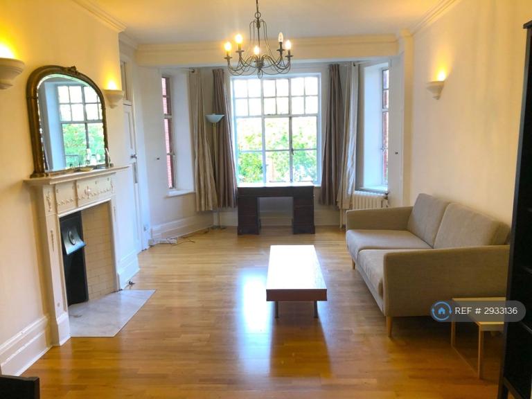 2 bedroom flat in Clive Court, London, W9 (2 bed) (#2933136)