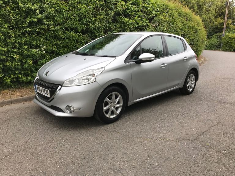 Peugeot, 208, Hatchback, 2014, Manual, 999 (cc), 5 doors