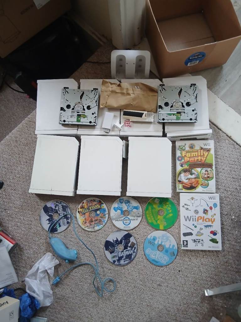 Nintendo wii console & game joblot faulty spares or repair