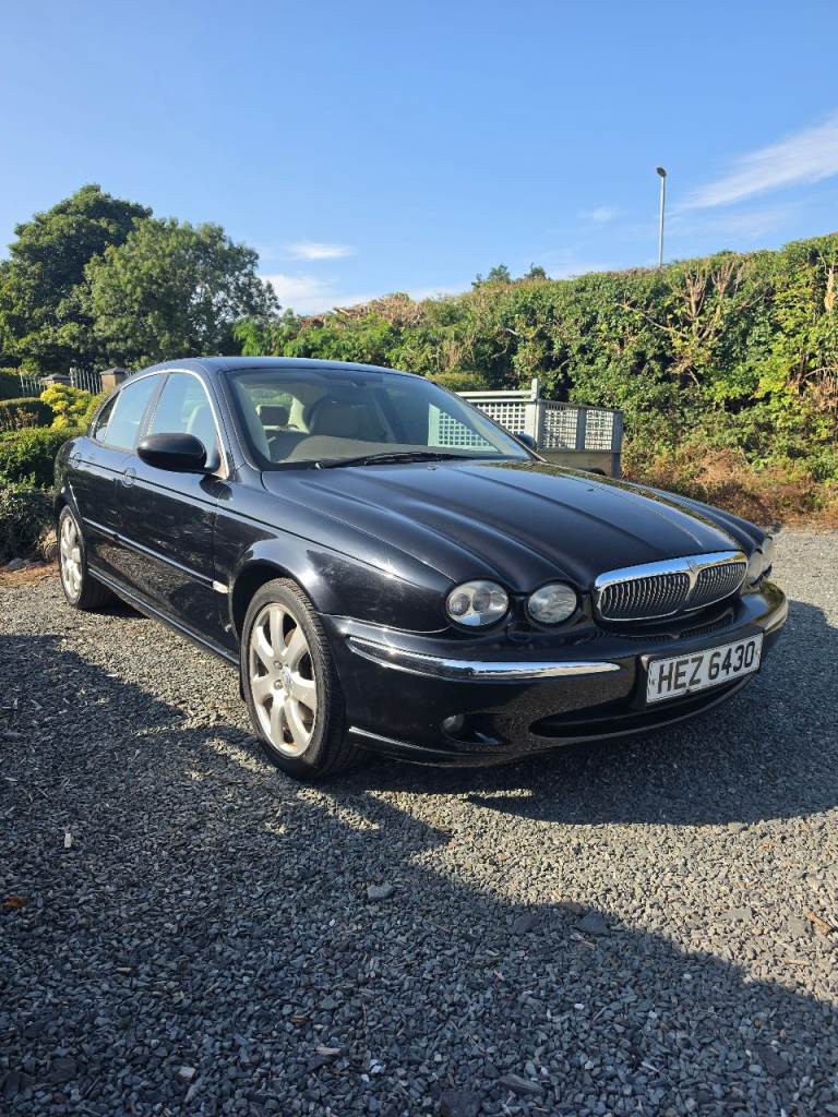 Jag x type. 2.0td with mot.