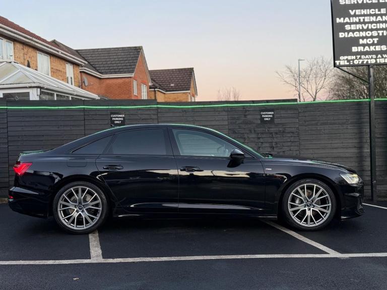 2019 Audi A6 Saloon 2.0 TDI 40 Black Edition Saloon 4dr Diesel S Tronic quattro Euro 6 (s/s) (2 S...
