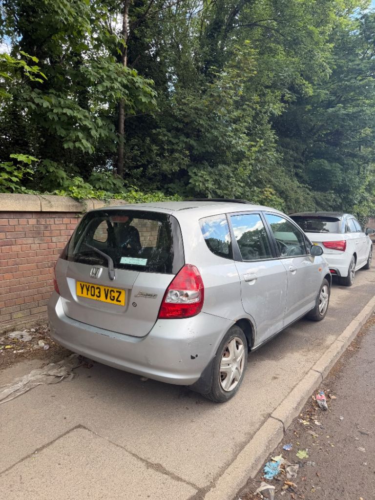Honda Jazz 1.4 Automatic Petrol (Cheap) spare or repair
