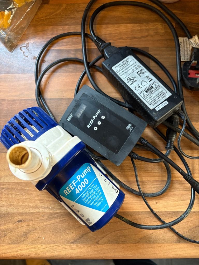 Return pump reef 4000