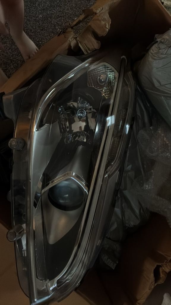 peugeot 208 2015 LED headlight