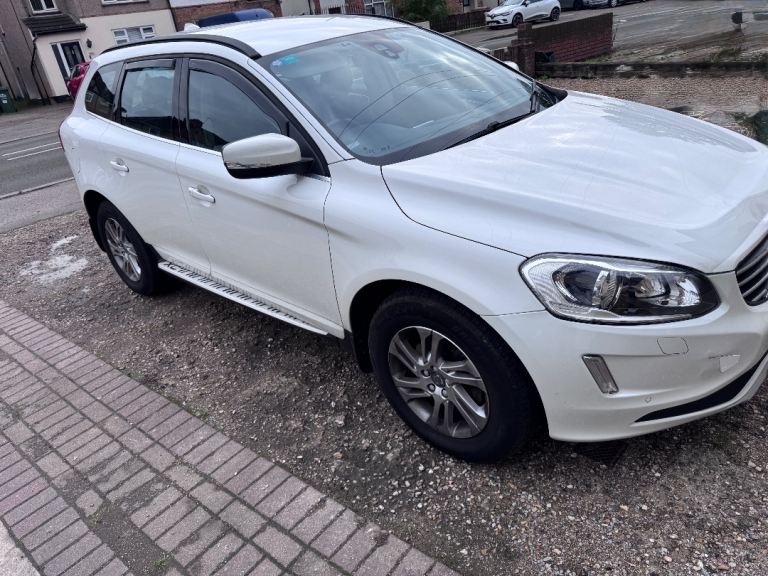 Volvo, XC60, Estate, 2017, Manual, 1969 (cc), 5 doors