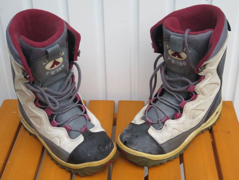 Airwalk FR100 ski boots - white/grey/black - size 9.5