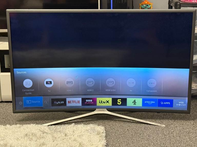 Samsung 40 inch Curved Smart Tv