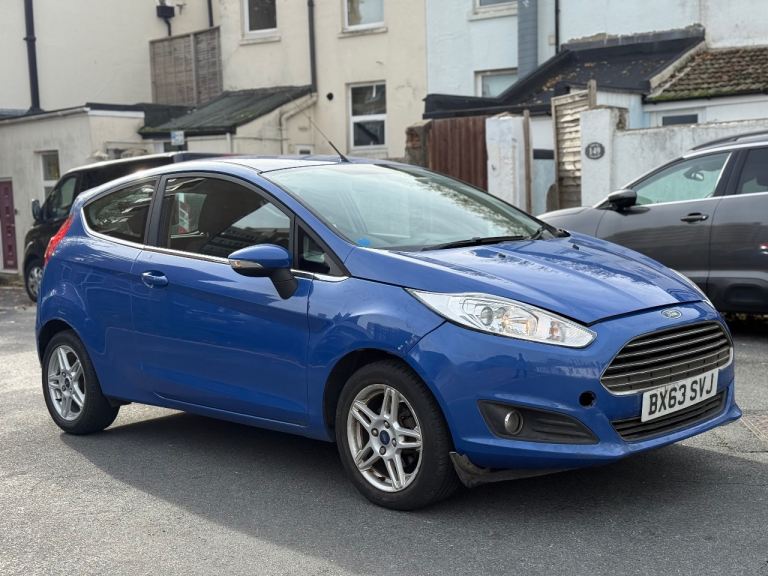 Ford, FIESTA, Hatchback, 2013, Manual, 1241 (cc), 3 doors