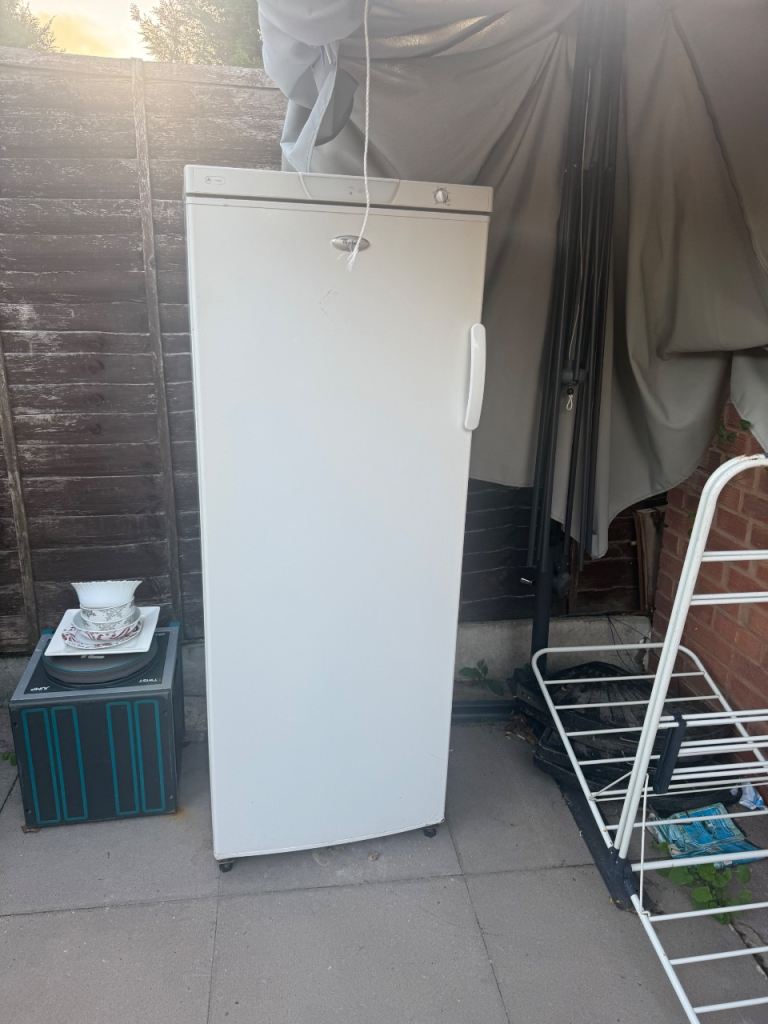 Free fridge freezer