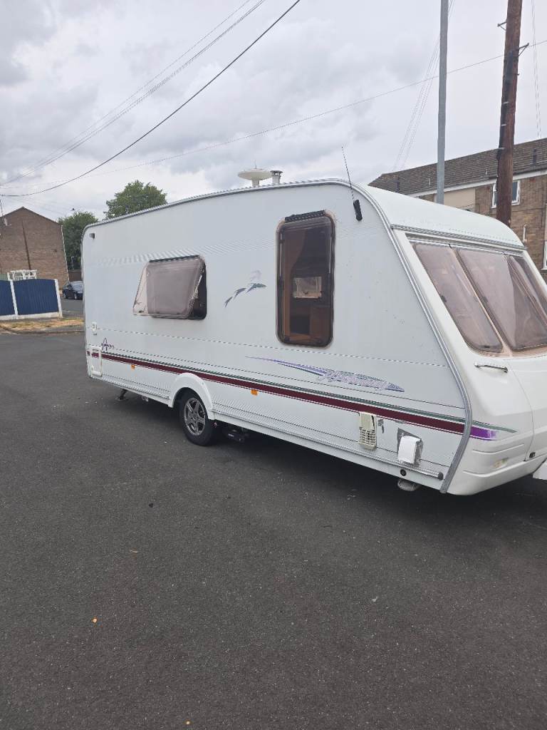 Swift caravan 2004