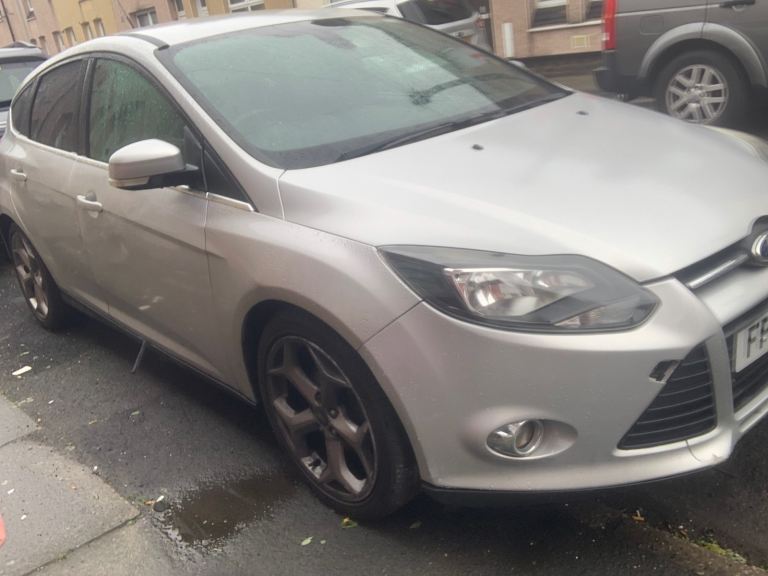 Ford, FOCUS, Hatchback, 2012, Manual, 1560 (cc), 5 doors
