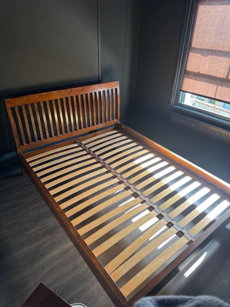 Solid Wood King Size Bed Frame – Sturdy & Great Condition