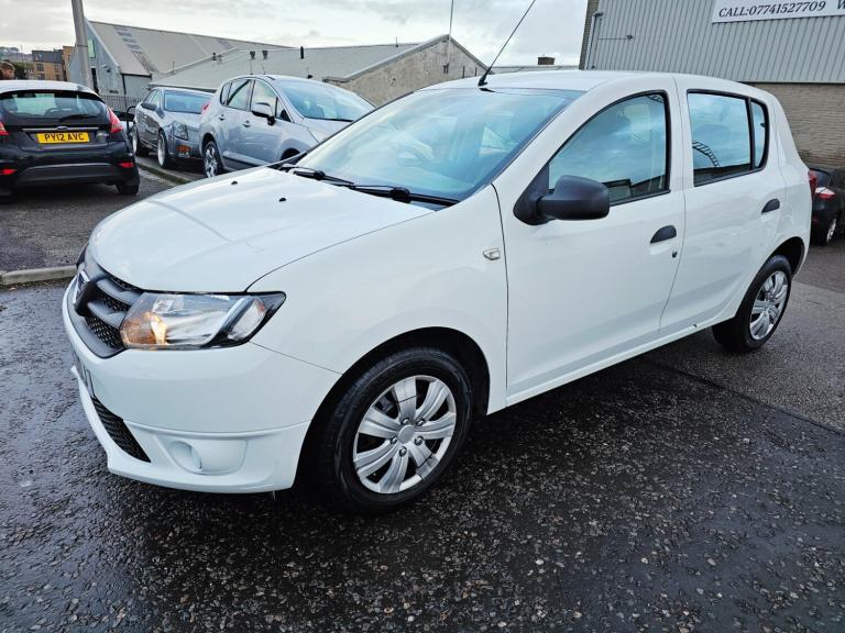 2013 Dacia Sandero 1.2 16V Ambiance 5dr HATCHBACK Petrol Manual