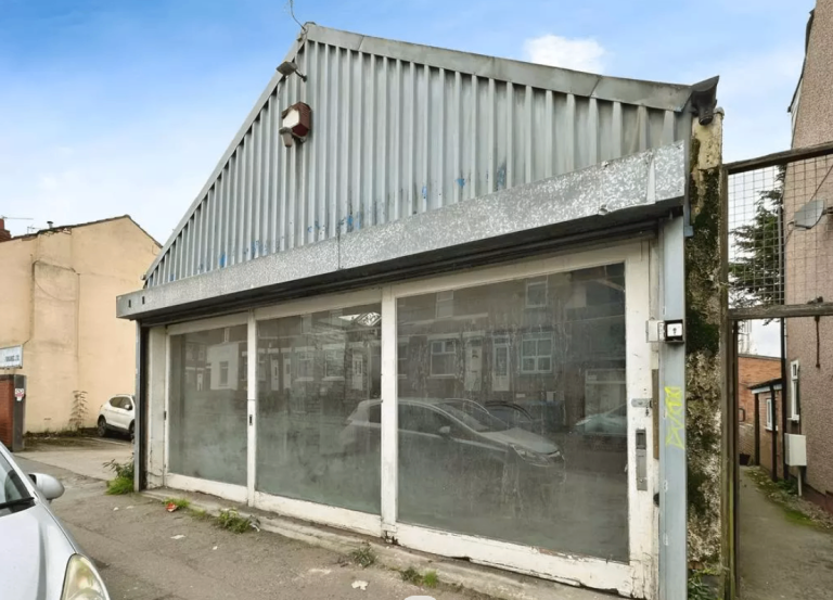 Warehouse Unit For Sale in Coventry 