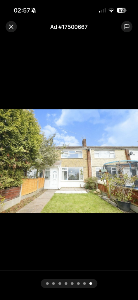 WIDNES Double en suite room with live in landlord