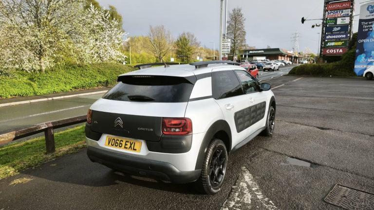 Citroen, C4 CACTUS, Hatchback, 2016, Semi-Auto, 1199 (cc), 5 doors