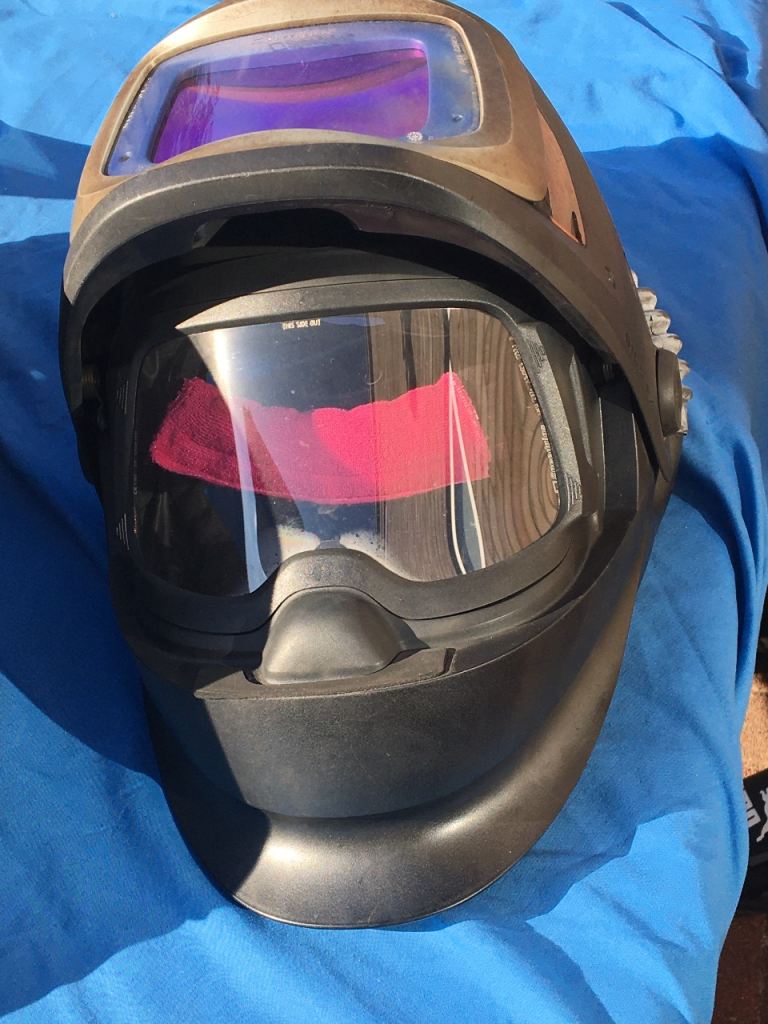 Air-fed speedglas welding helmet