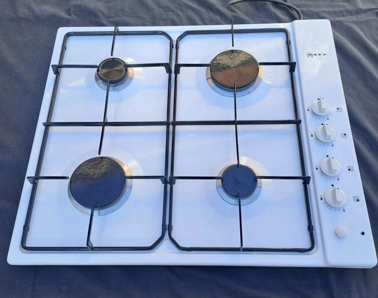 New NEFF integrated gass hob