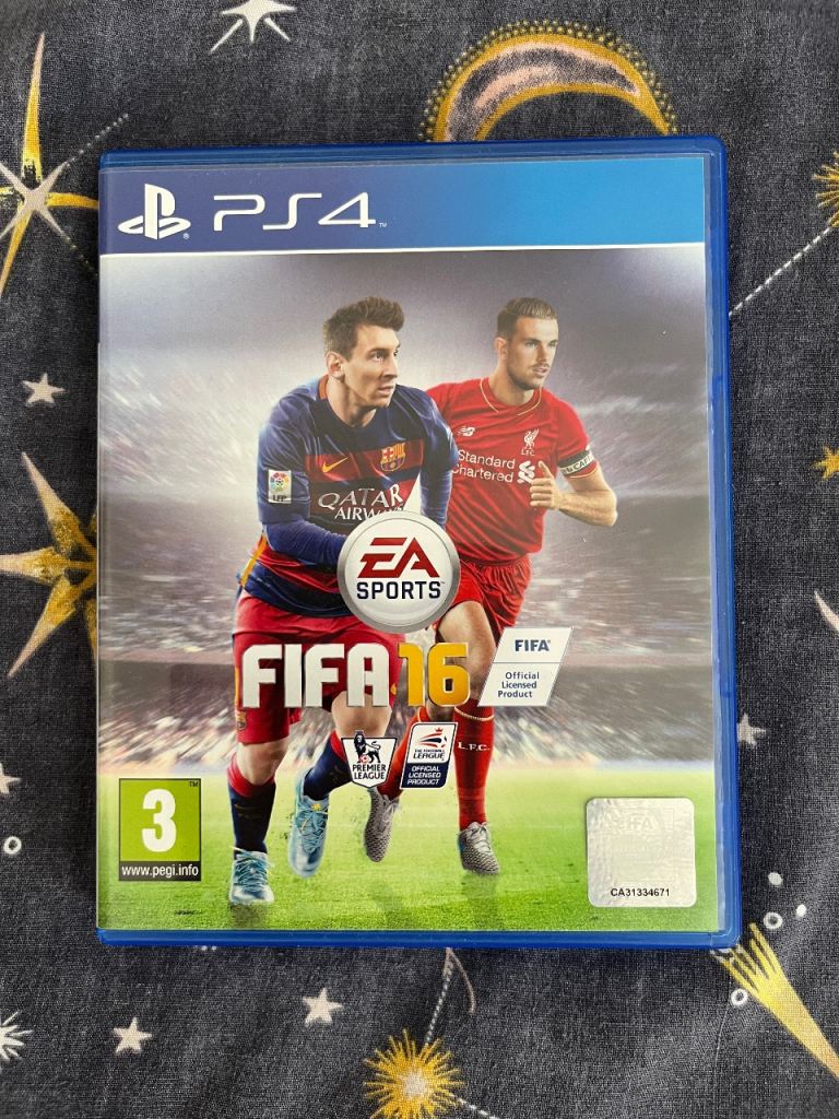 FIFA 16 for PS4 – Good Condition, Complete with Case