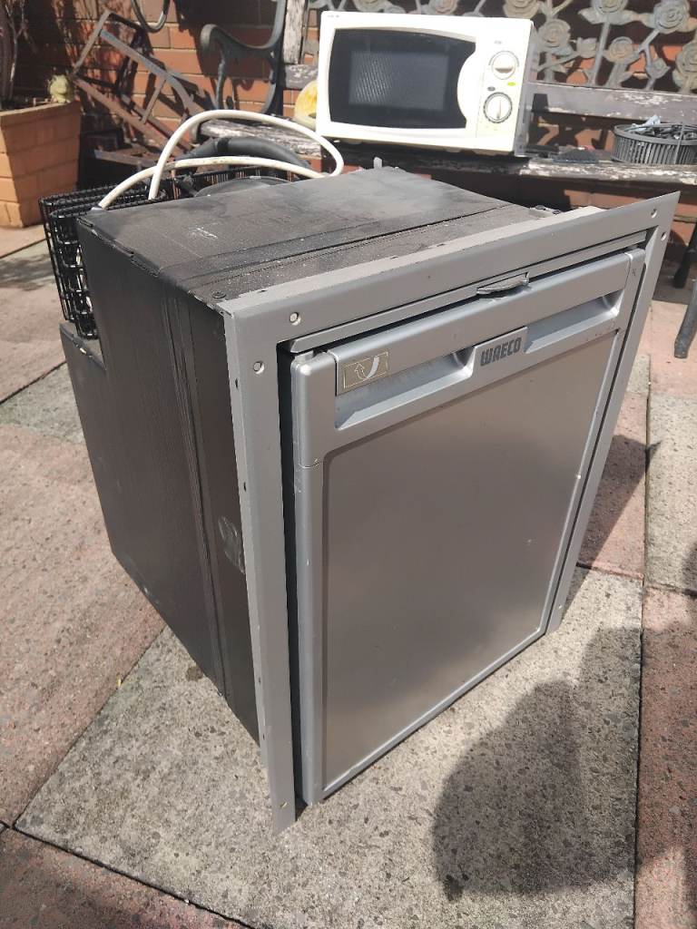 12v/24v campervan/caravan fridge