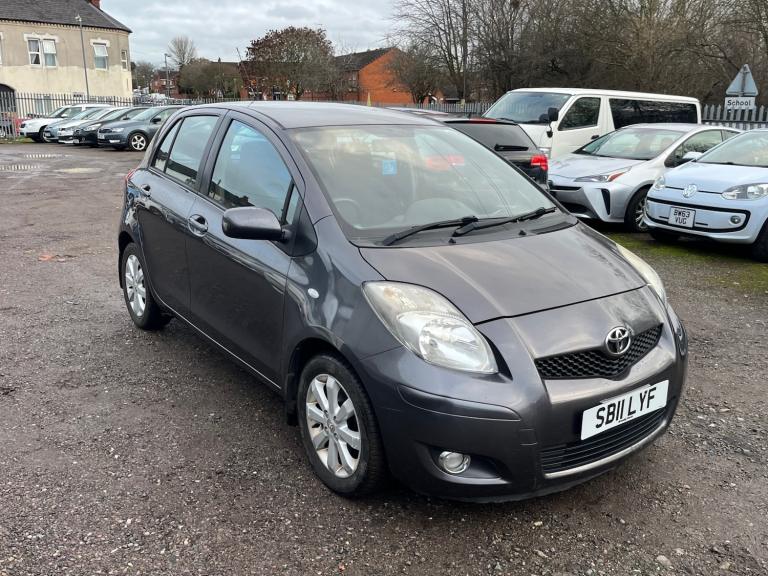 2011 Toyota Yaris 1.0 VVT-i T Spirit Nav 5dr HATCHBACK Petrol Manual