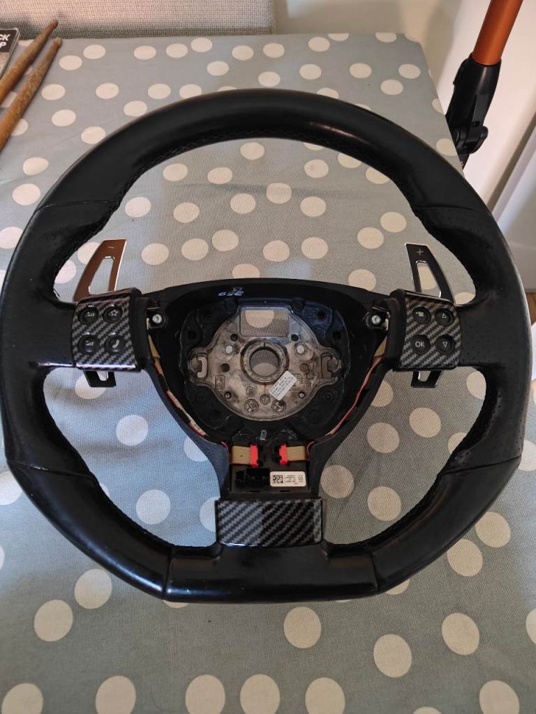 DSG GOLF GTI MK5 STEERING WHEEL 