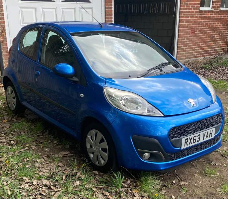 Peugeot, 107, Hatchback, 2013, Manual, 998 (cc), 5 doors