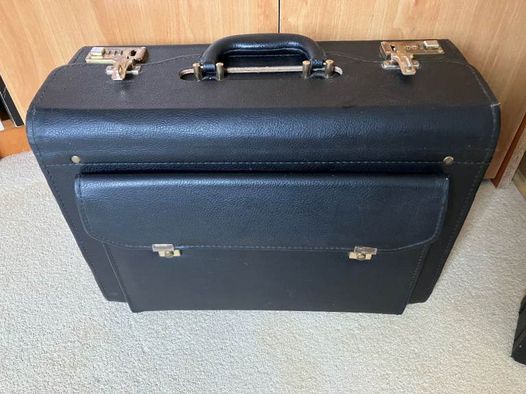 Pilot Brief Case