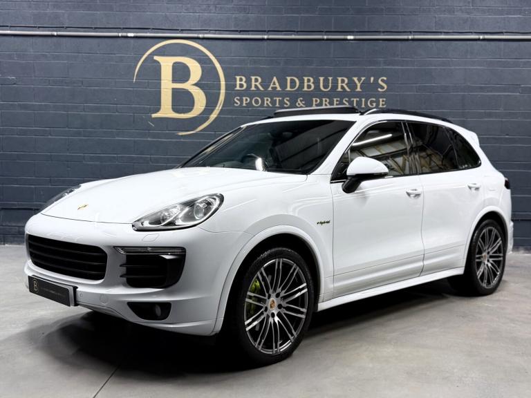 PORSCHE CAYENNE 3.0 V6 E-Hybrid S Platinum Edition 2017