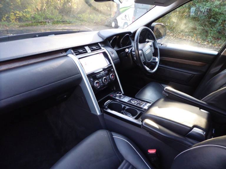 2017 Land Rover Discovery 3.0 TD V6 HSE Luxury SUV 5dr Diesel Auto 4WD Euro 6 (s/s) (258 ps) ESTA...