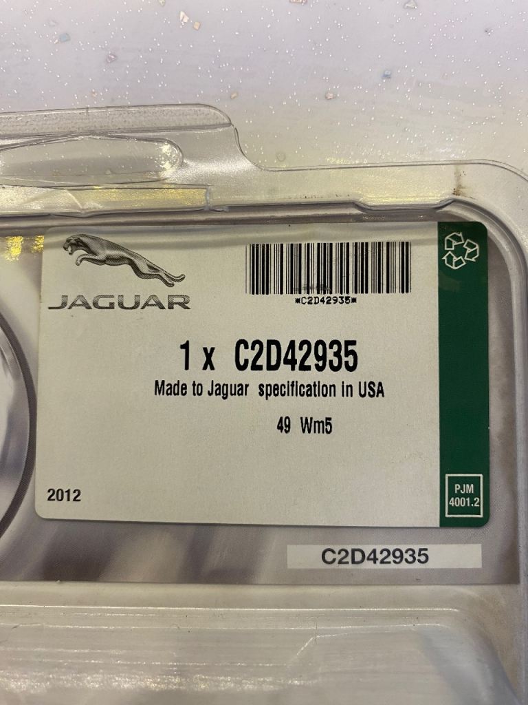 Genuine Jaguar Locking Wheel Nut Set