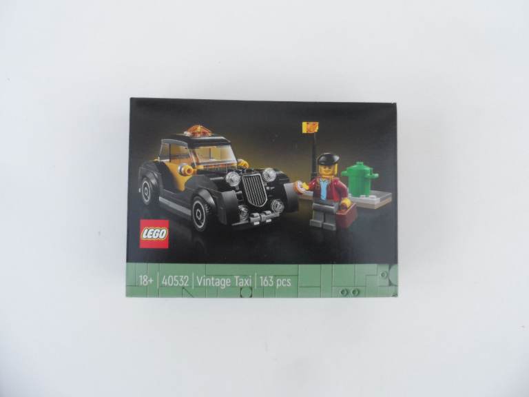 LEGO Vintage Taxi 40532
