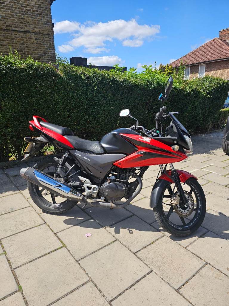 Honda, CBF, 2011, 125 (cc) NOT CBR YZF LEXIMOTO PIAGGIO