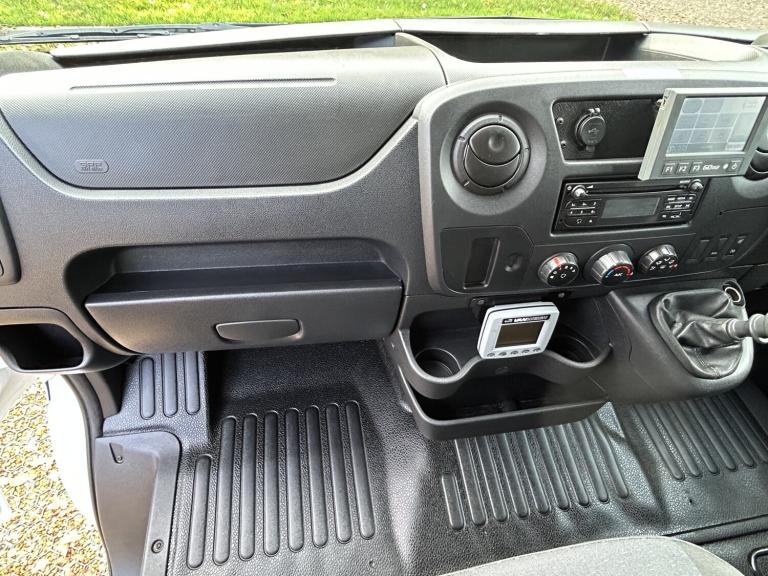 2018 VAUXHALL MOVANO 2.3 CDTi 130 WELFARE MESS CREWCAB VAN MWB CAMPER CONVERSION