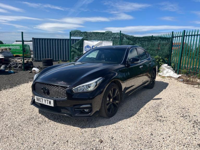 2017 Infiniti Q70 2.2d Sport 4dr Auto SALOON Diesel Automatic