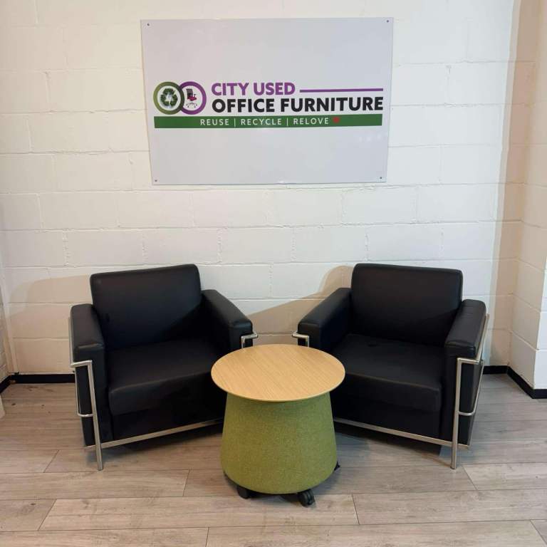 2 x Armchairs, Black Leather, Chrome Frame w/ Coffee Table, Maple Top, Green, Mobile