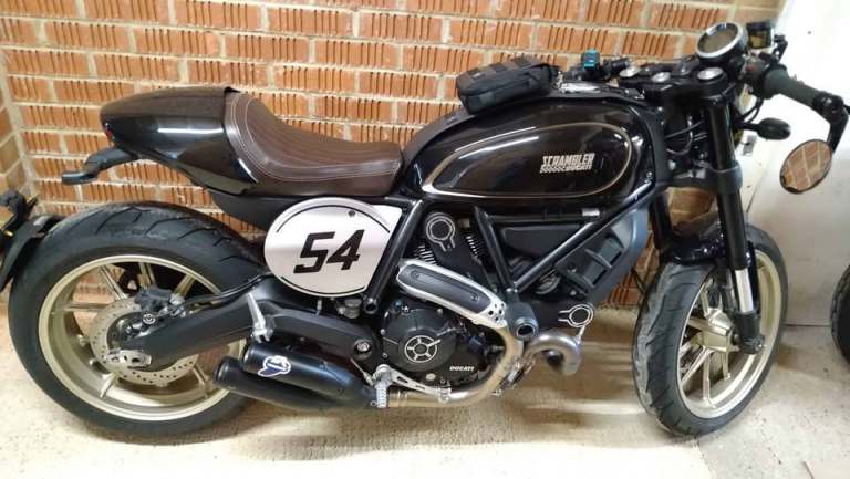 2018 Ducati Scrambler Cafe Racer with 5100 miles (belts done)