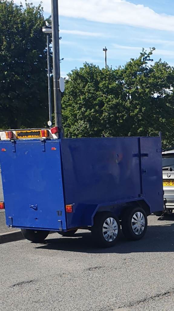 8x4 twinwheel box trailer 