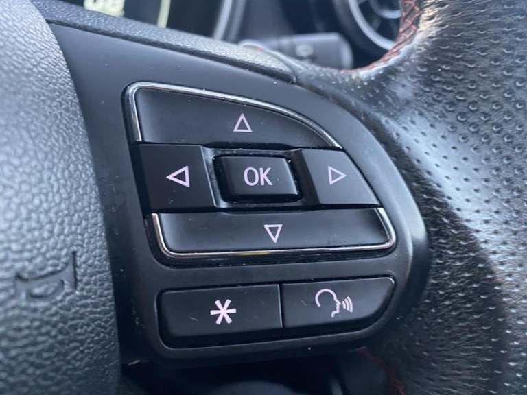 2022 MG MG HS 1.5 T-GDI Exclusive 5dr DCT Automatic Hatchback Petrol Automatic